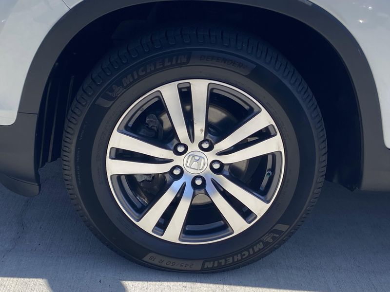 Used 2018 Honda Pilot EX-LImage 8