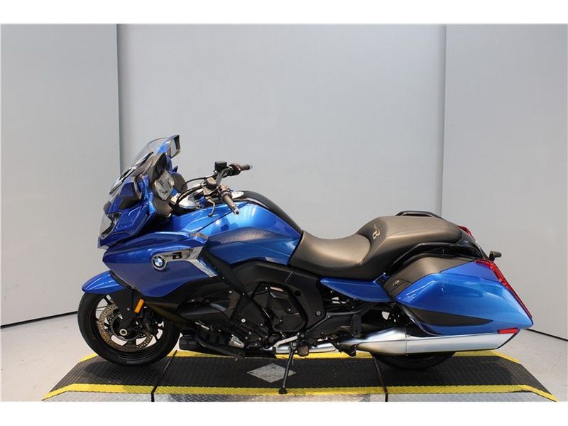 2020 BMW K 1600 B in a Blue exterior color. New England Powersports 978 338-8990 pixelmotiondemo.com 