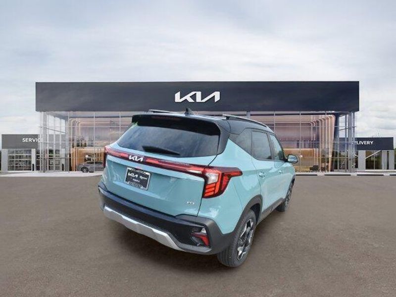 New 2026 Kia Seltos SImage 4