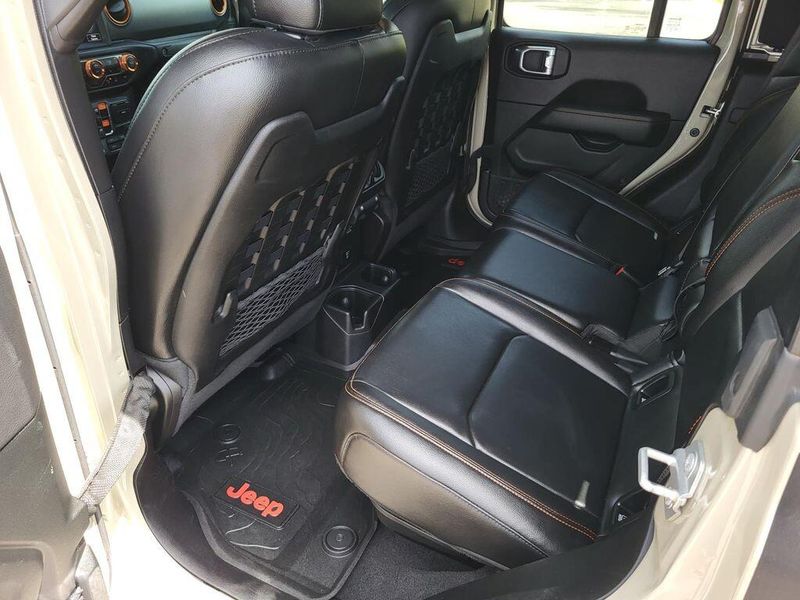 2020 Jeep Gladiator MojaveImage 30