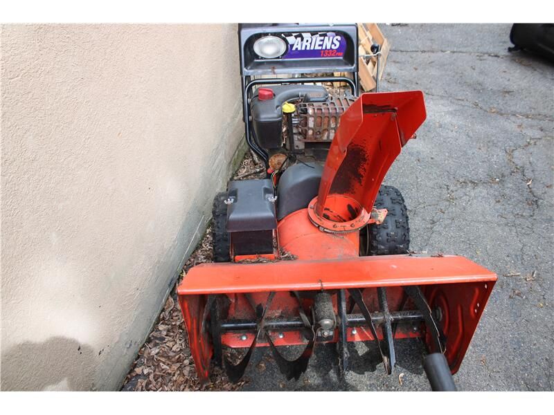 Used 2000 ARIENS 924505 Image 2