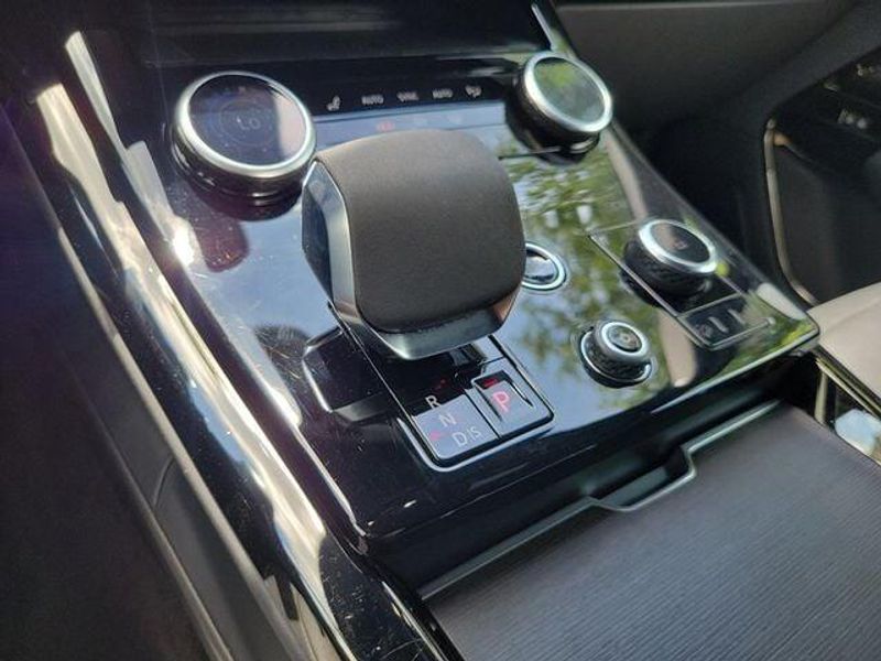 2023 Land Rover Range Rover Sport SE photo 25