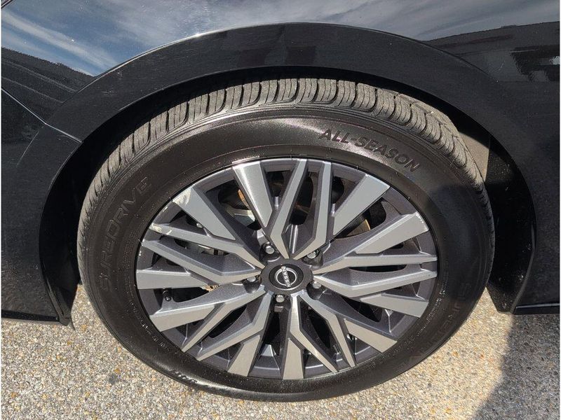 Used 2023 Nissan Altima 2.5 SVImage 9