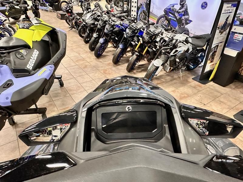 New 2025 Sea Doo GTX 230 (SOUND SYSTEM) Image 10