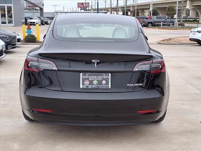 2021 Tesla Model 3 PerformanceImage 19