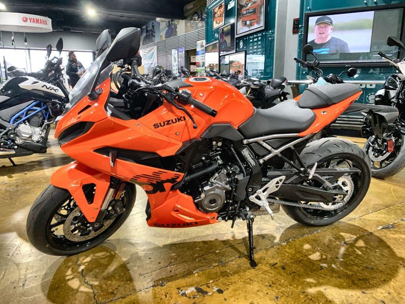 New 2026 Suzuki GSX-8R Image 10
