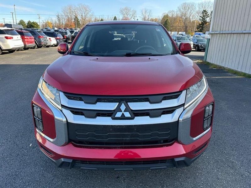 2020 Mitsubishi Outlander Sport 2.0 ESImage 9