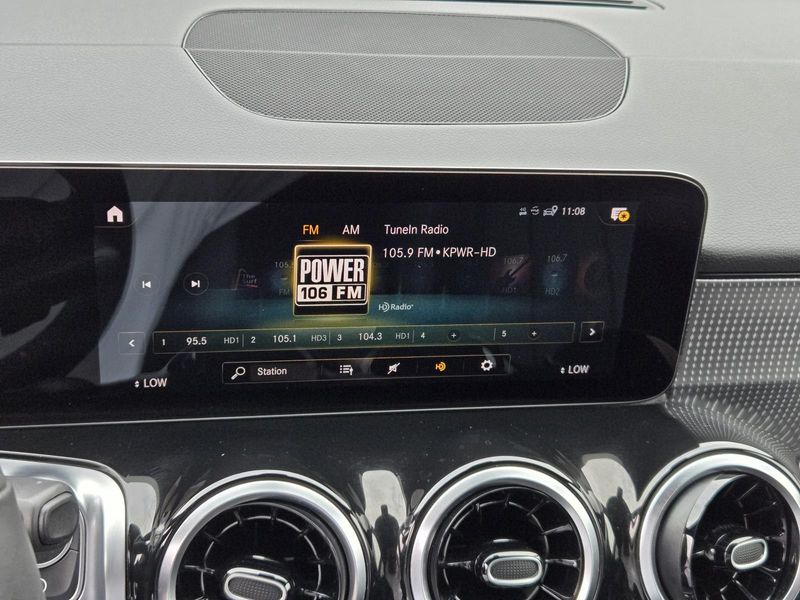 Used 2022 Mercedes-Benz GLB 250 4MATIC SUV