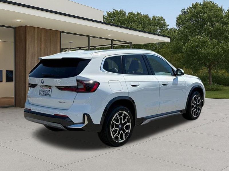 Used 2026 BMW X1 xDrive28iImage 8