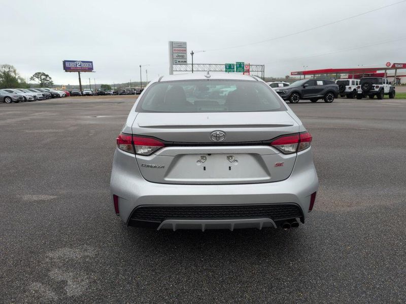 2021 Toyota Corolla SEImage 6