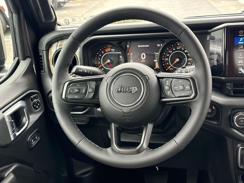 New 2026 Jeep Wrangler 4-door 85th Anniversary Edition