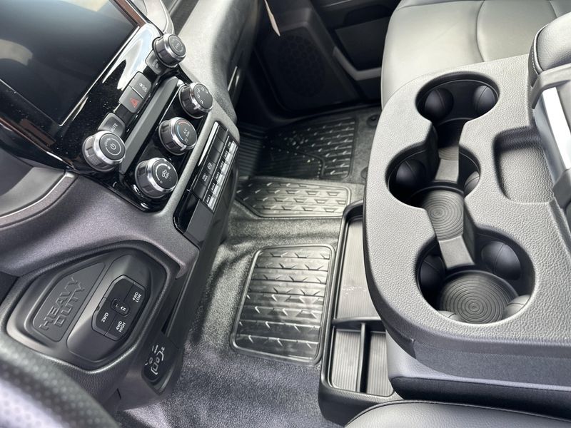 New 2025 RAM 5500 Tradesman Chassis Crew Cab 4x4 84