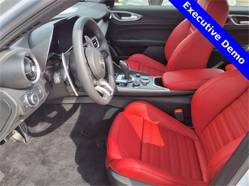 New 2025 Alfa Romeo Giulia RwdImage 20