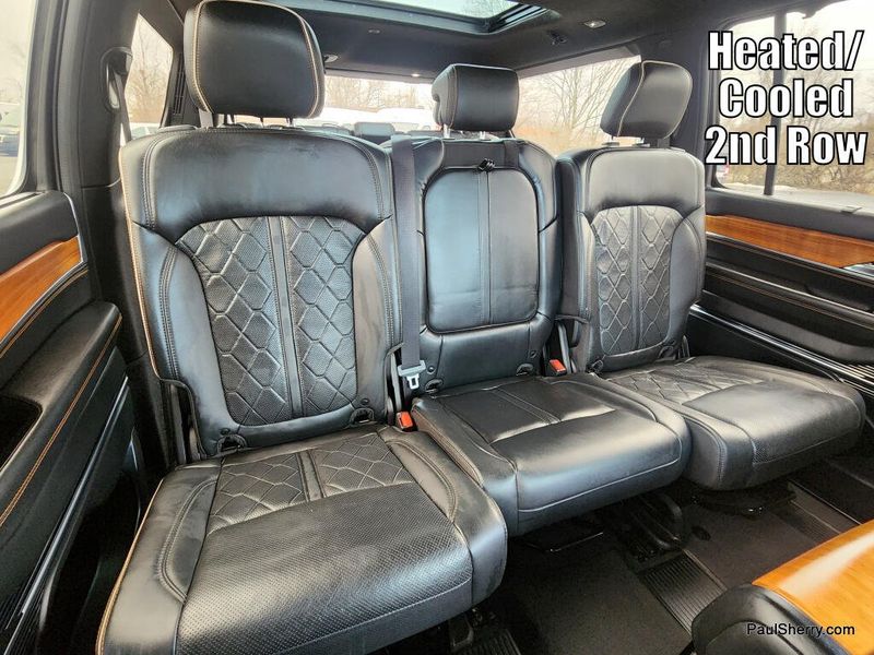 2022 Jeep Grand Wagoneer Series III