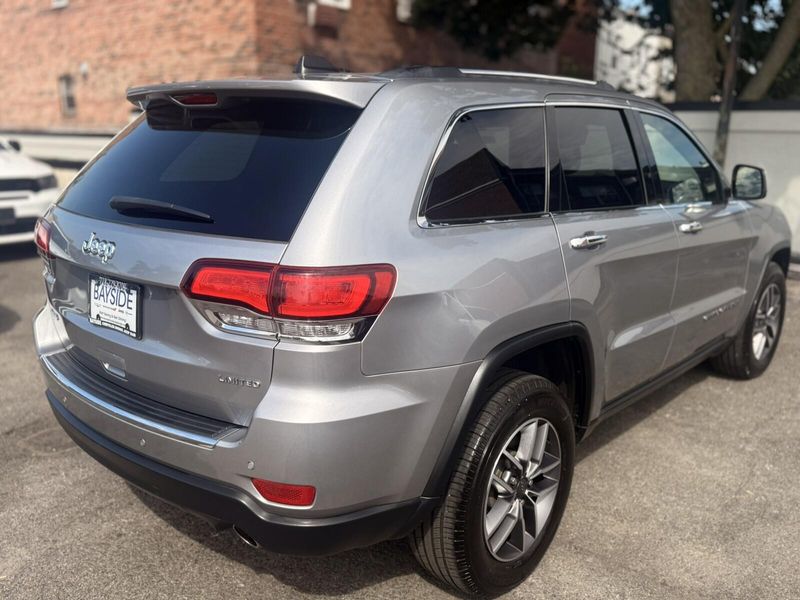 2021 Jeep Grand Cherokee Limited photo 7
