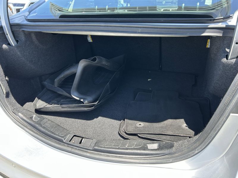 Used 2017 Ford Fusion SEImage 13