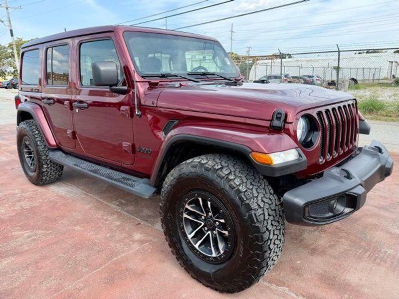 Used 2021 Jeep Wrangler Unlimited Sahara AltitudeImage 3