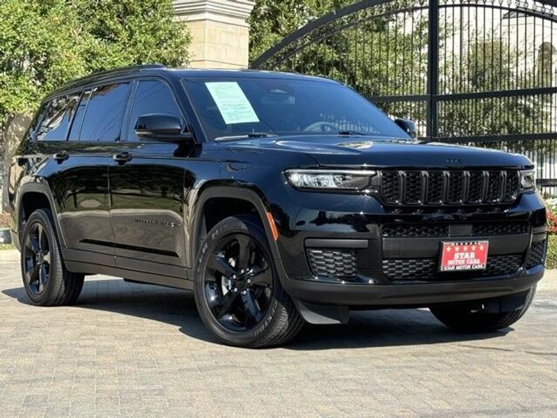 2023 Jeep Grand Cherokee L AltitudeImage 11