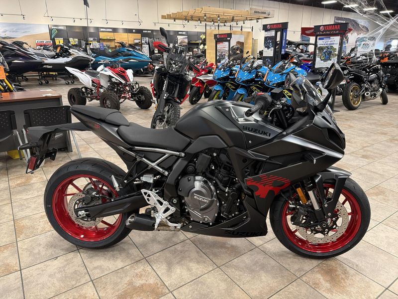 New 2027 Suzuki GSX-8R Image 18