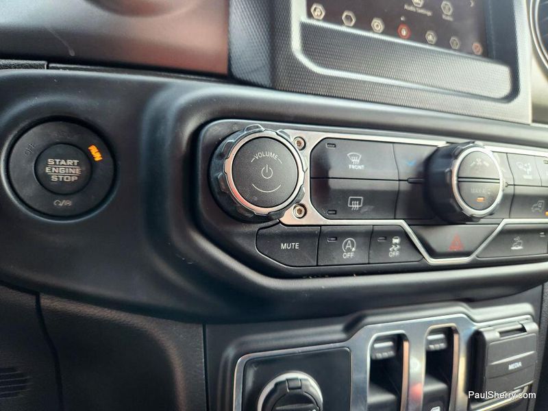 2023 Jeep Wrangler Sport SImage 35