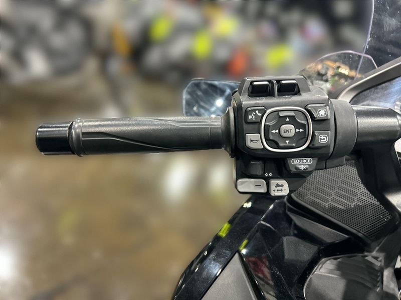 Used 2019 Honda GOLDWING TOUR DCT Image 23