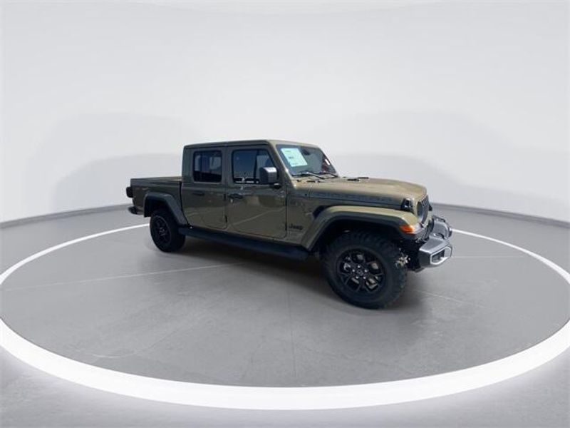 2025 Jeep Gladiator Big Bear 4x4Image 2