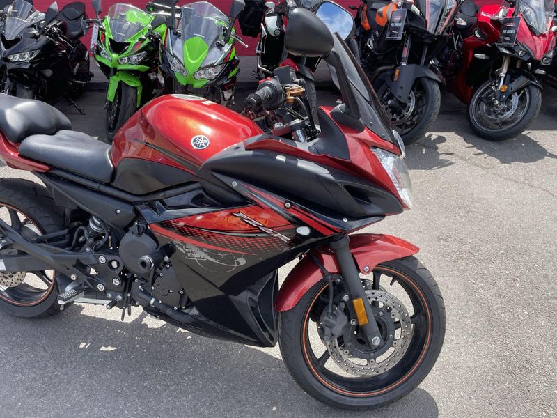 Used 2011 Yamaha FZ6R CA Image 13