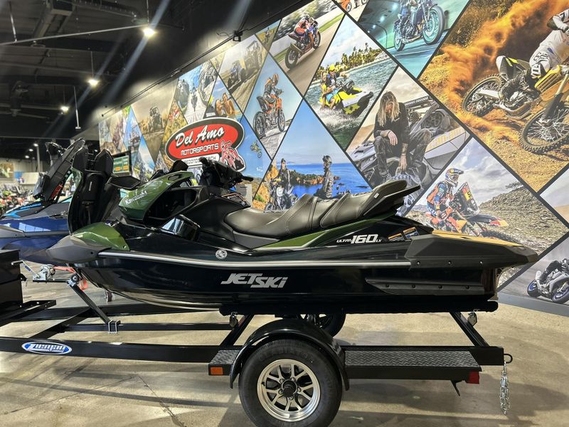New 2025 Kawasaki JET SKI ULTRA 160LX Image 17