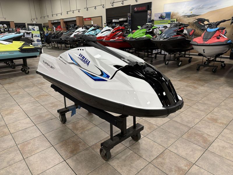 New 2025 Yamaha Superjet Image 10