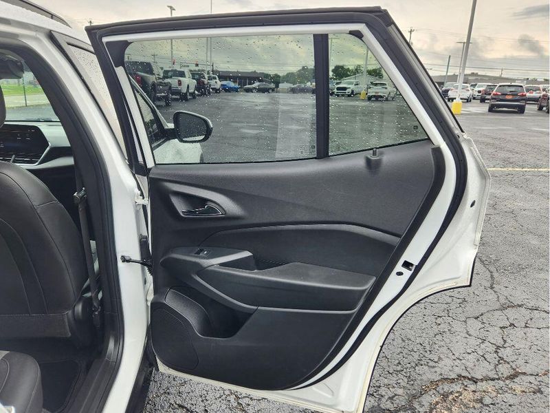 Used 2024 Chevrolet Trax LT