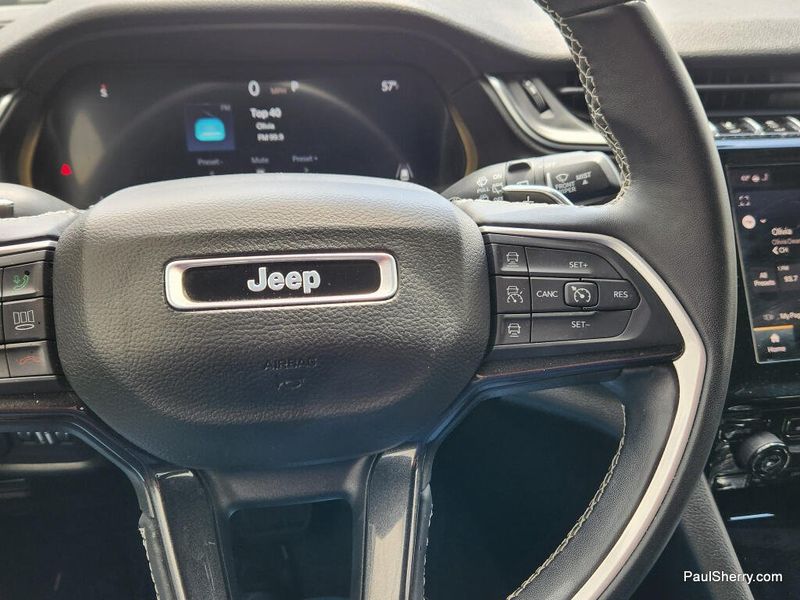 Used 2022 Jeep Grand Cherokee Altitude
