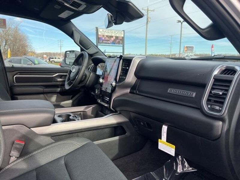 2025 RAM 1500 Big Horn Crew Cab 4x4 5