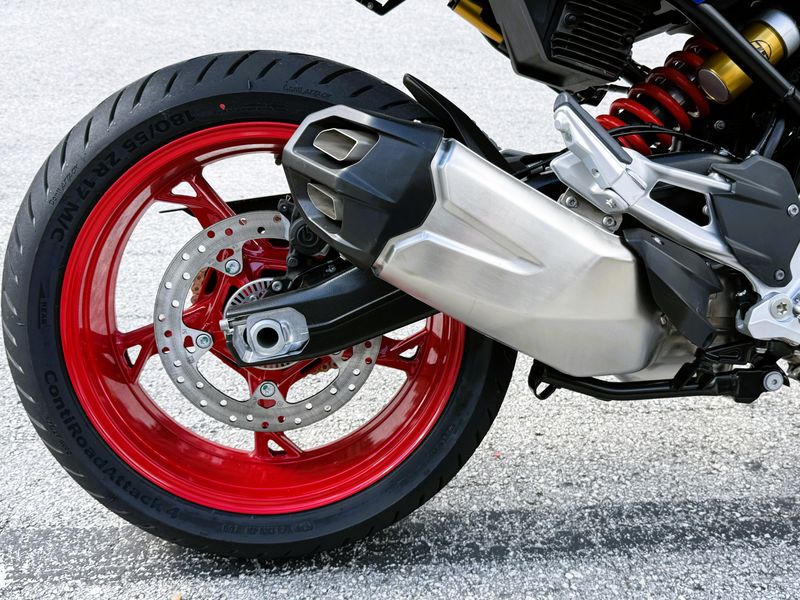 2026 BMW F 900 XR