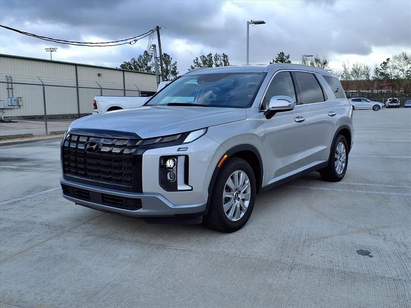 Used 2025 Hyundai Palisade SELImage 2