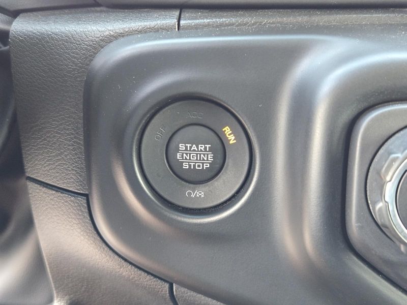 Used 2022 Jeep Wrangler Unlimited Sport 4x4