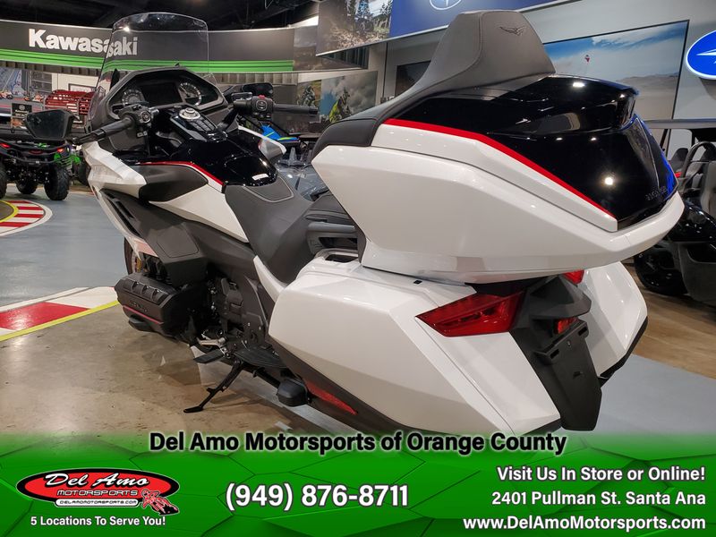 2024 Honda GOLDWING TOURImage 7