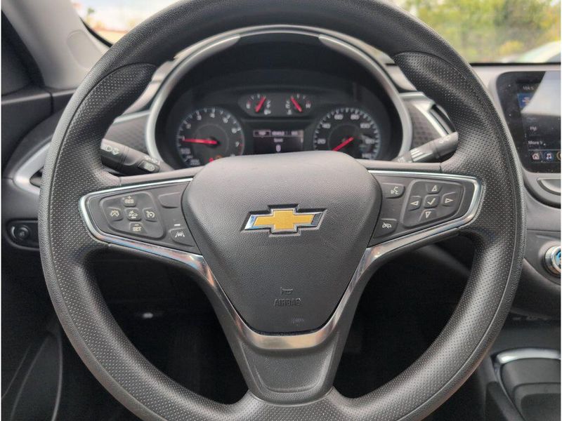 Used 2023 Chevrolet Malibu LTImage 22