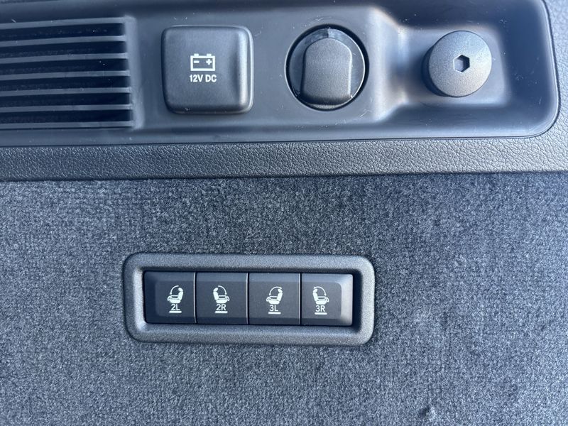 2026 Jeep Grand Wagoneer Summit Obsidian 4x4Image 12