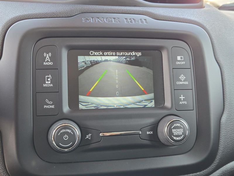 Used 2016 Jeep Renegade FWD 4dr Latitude