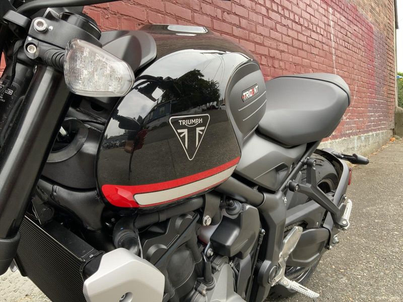 2024 Triumph TRIDENT 660