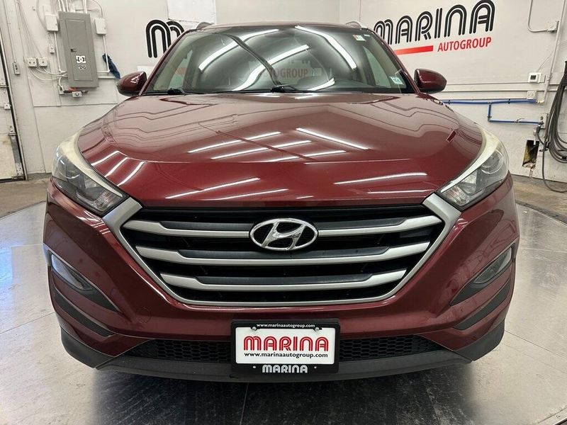 2017 Hyundai Tucson SEImage 8