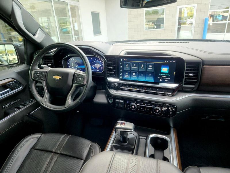 Used 2024 Chevrolet Silverado 1500 High Country