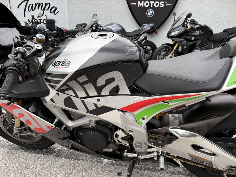 2017 Aprilia Tuono V4 1100 Factory ABS 