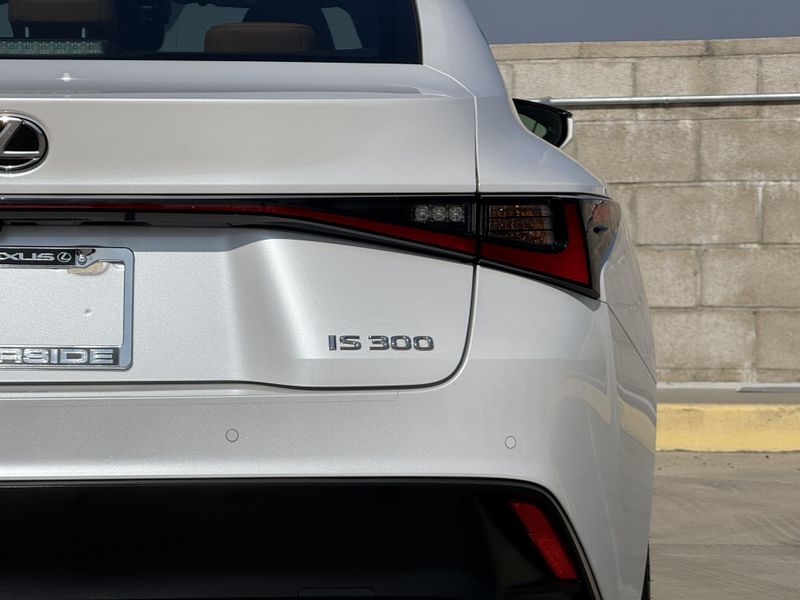 Used 2024 Lexus IS 300Image 13