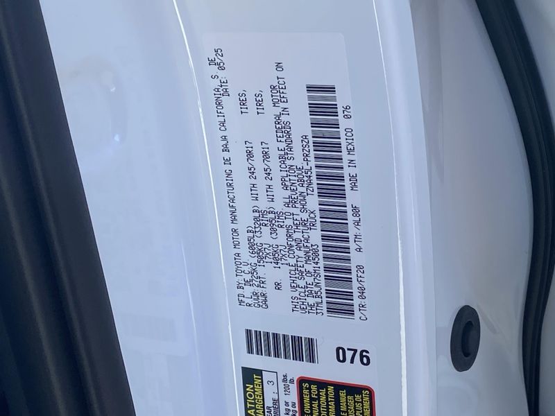 New 2025 Toyota Tacoma SR5Image 20