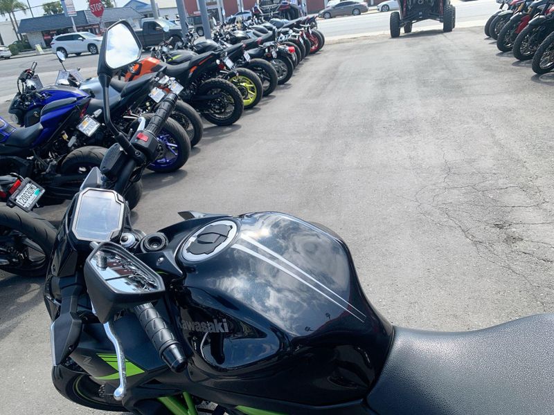 2022 Kawasaki Z650 Image 12