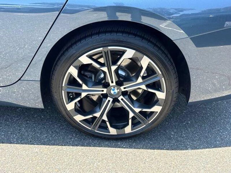 Used 2026 BMW 3 Series 330iImage 14