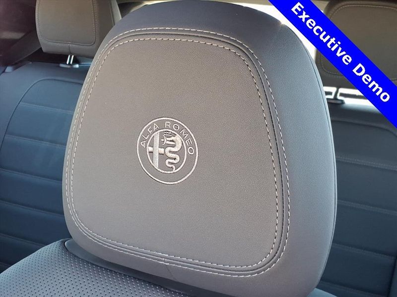 New 2025 Alfa Romeo Tonale AwdImage 15