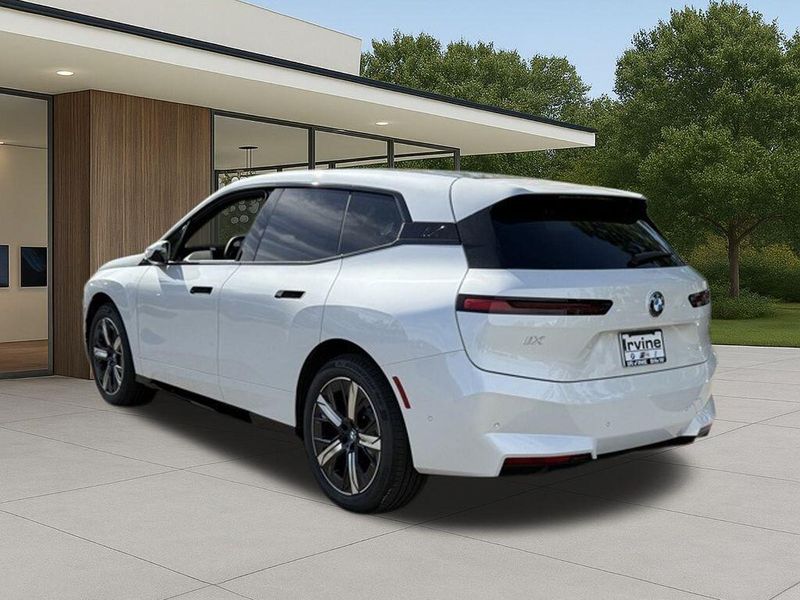 New 2026 BMW iX xDrive60Image 12