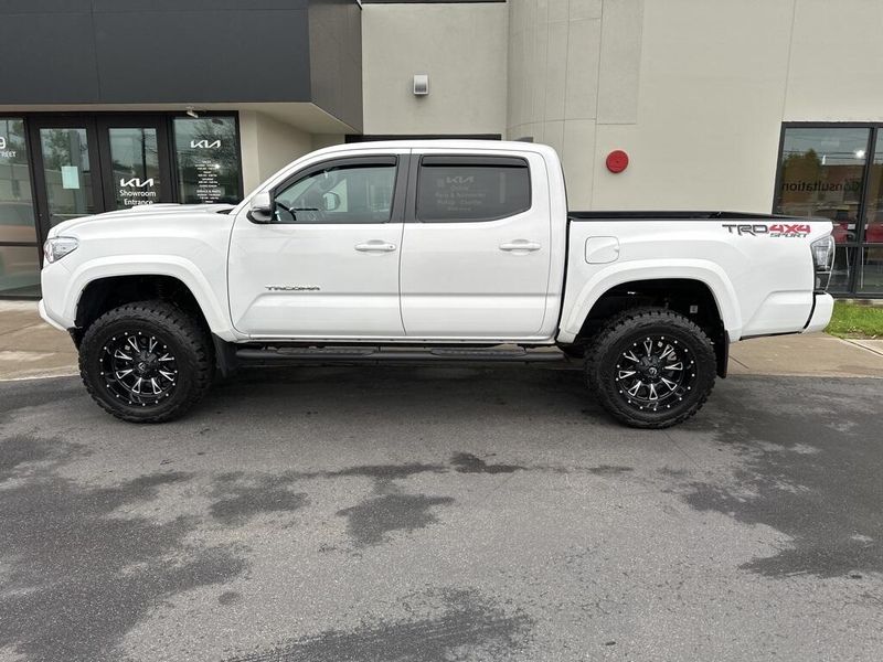 2020 Toyota Tacoma TRD SportImage 8